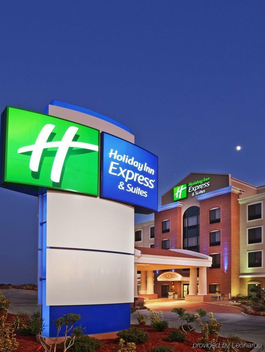 Holiday Inn Express & Suites Oak Ridge By Ihg Exterior foto